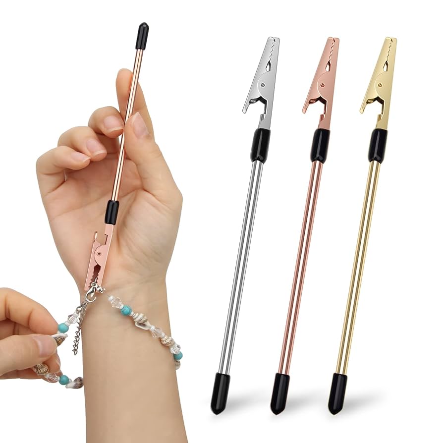 Bracelet + Jewellery Fastening Tool