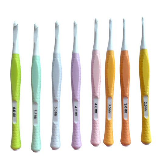 Crochet Hooks — Soft Grip