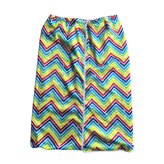 Adult Waterproof Continence Skirt (Snaps) Zig Zag