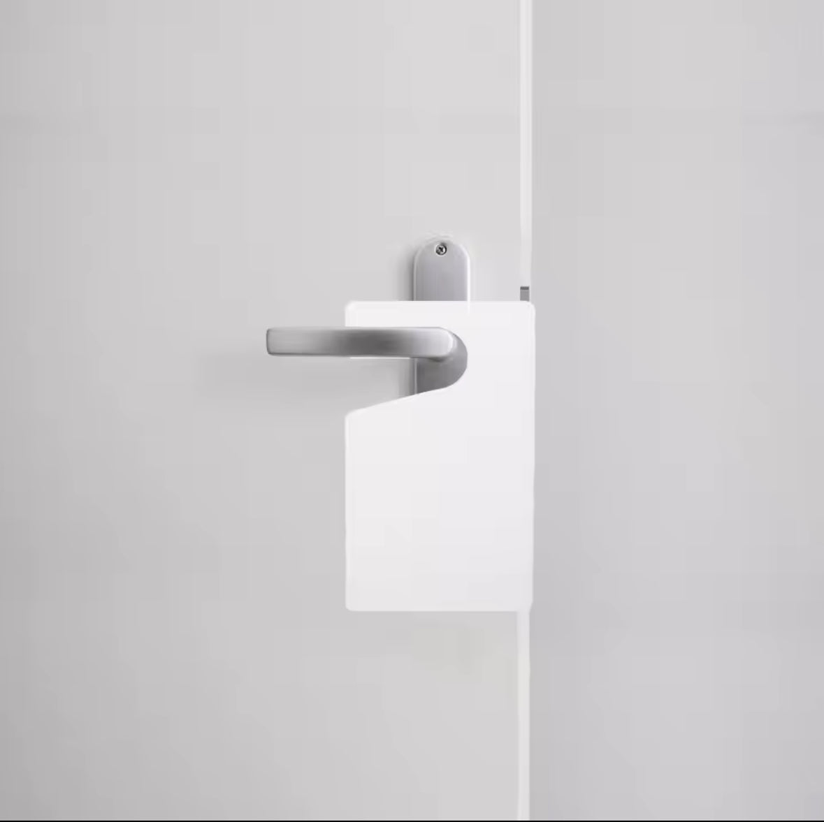 Wipeable Communication Hang Tag