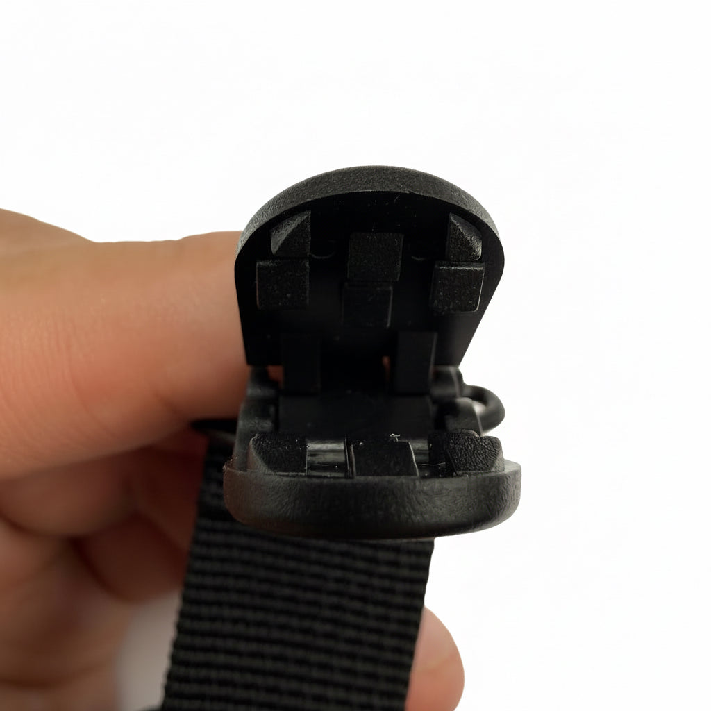 Clip and Pull Dressing Aid