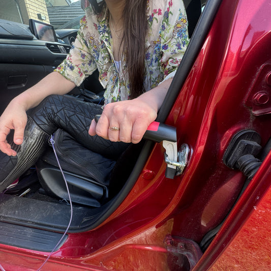 Car Assist Handle & Emergency Tool