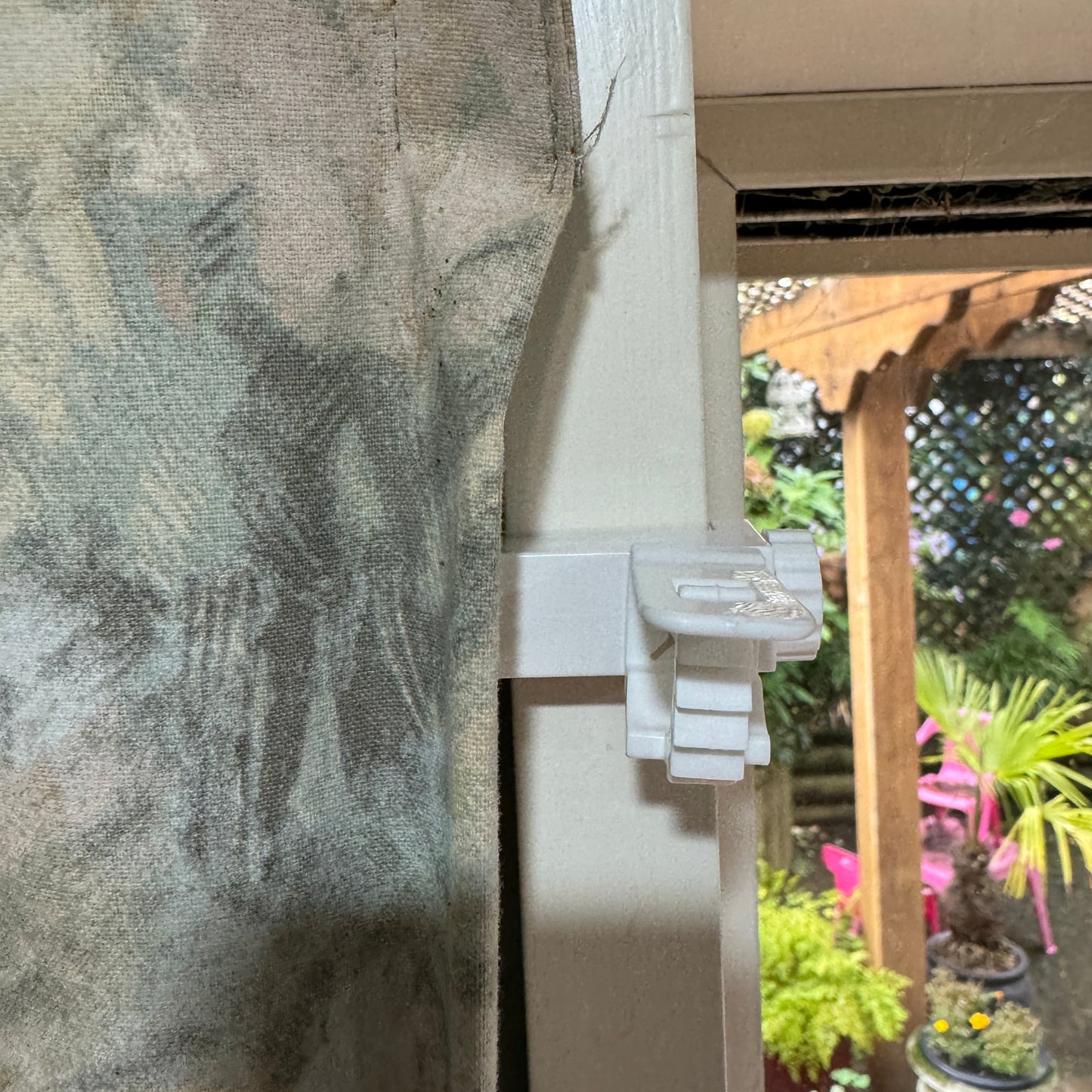 Curtain Rail Clamp (Portable IV Clamp)