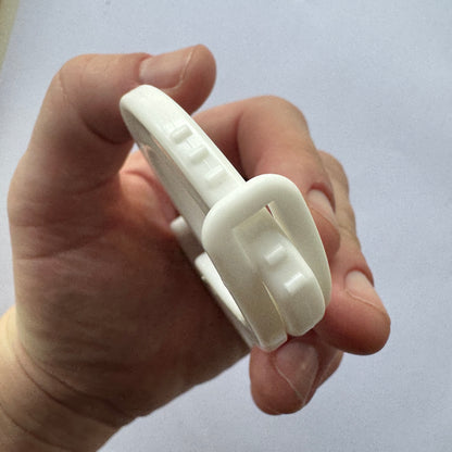 Hang Tight Hook (Windproof and Closet Hook)
